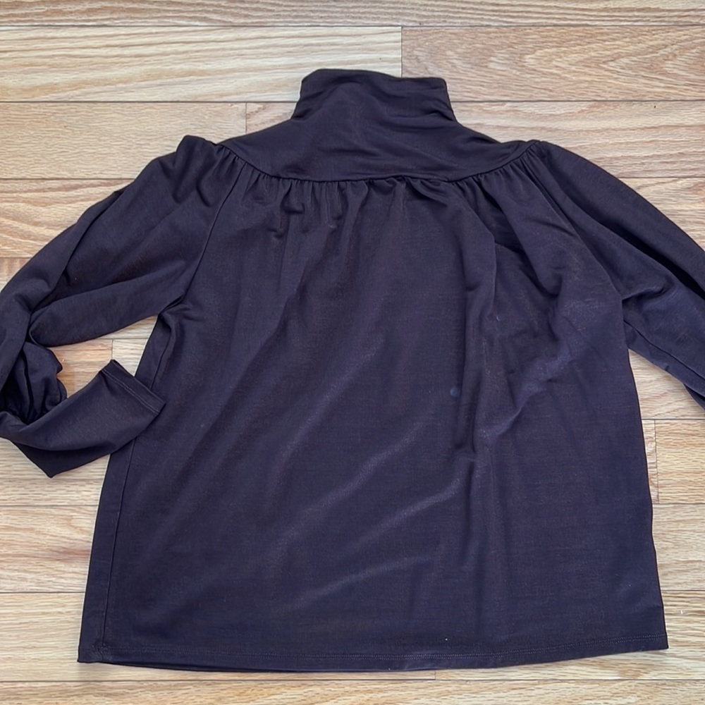 🛍Ann Taylor Top🛍 - Picture 5 of 6